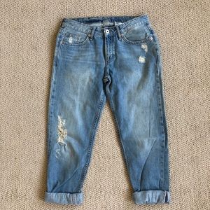 H&M slim boyfriend distressed denim light jean